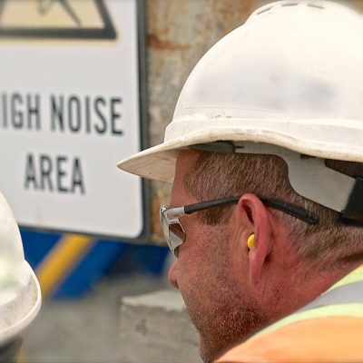 زندانی با بی‌نظیرترین نگهبان جهان