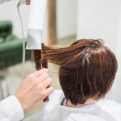 آیا کراتین برای کنترل موهای مجعد و حجم زیاد مو موثر است؟