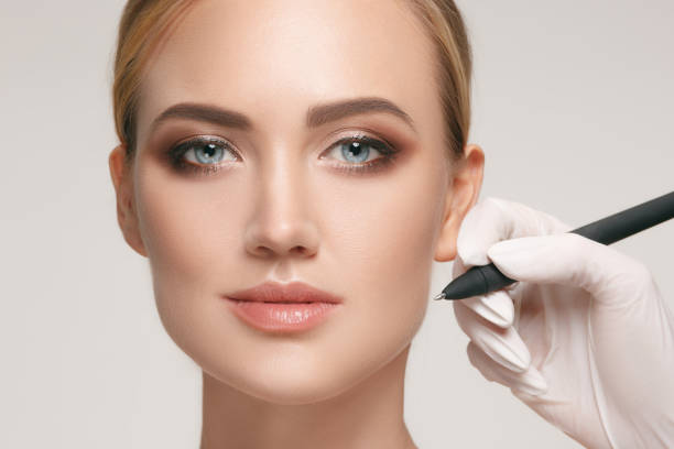 بهترین روش آرایشی برای زاویه سازی فک Makeup for angulation of the jaw