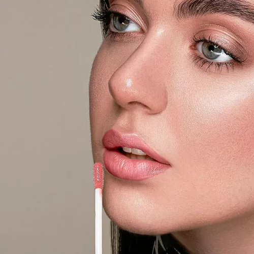 بهترین برق لب حجم دهنده