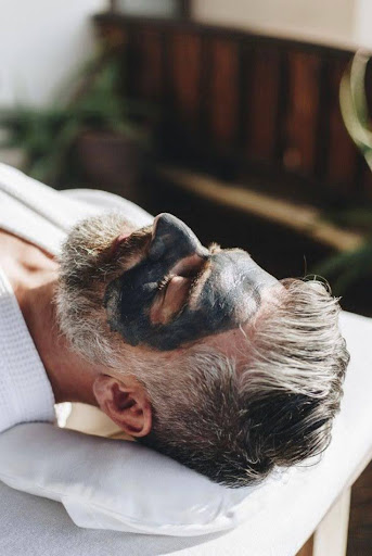 ترندهای آرایش و زیبایی سال؛ کجا این خدمات را دریافت کنیم؟ خدمات زیبایی مردانه