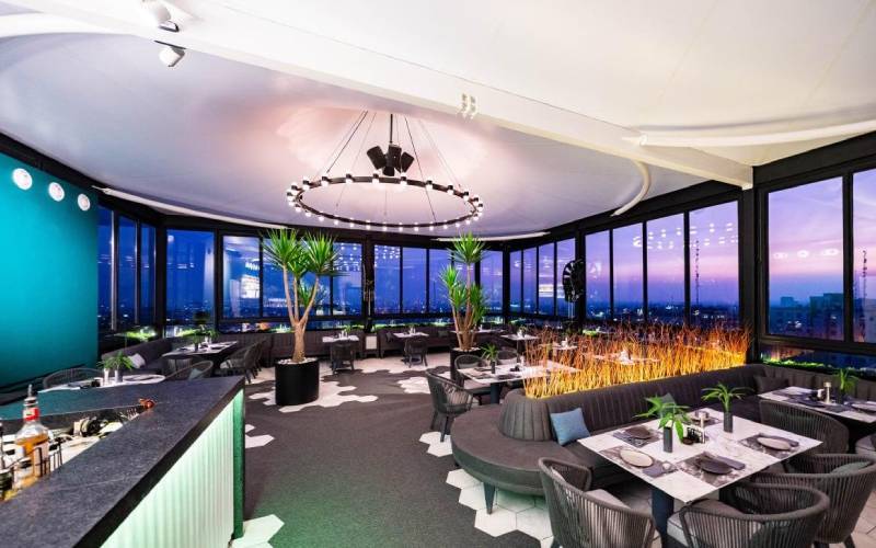 رستوران ایژین لانژ هتل اسپیناس بلوار کشاورز