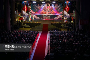 اختتامیه چهل و سومین فجر جهانی در شهر شعر و هنر