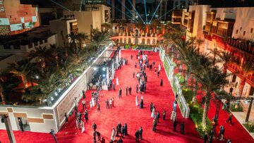 از جانی دپ تا آنتونی هاپکینز؛ چرا ستارهها این روزها راه جده را در پیش گرفتهاند؟ از جانی دپ تا آنتونی هاپکینز؛ چرا ستارهها این روزها راه جده را در پیش گرفتهاند؟