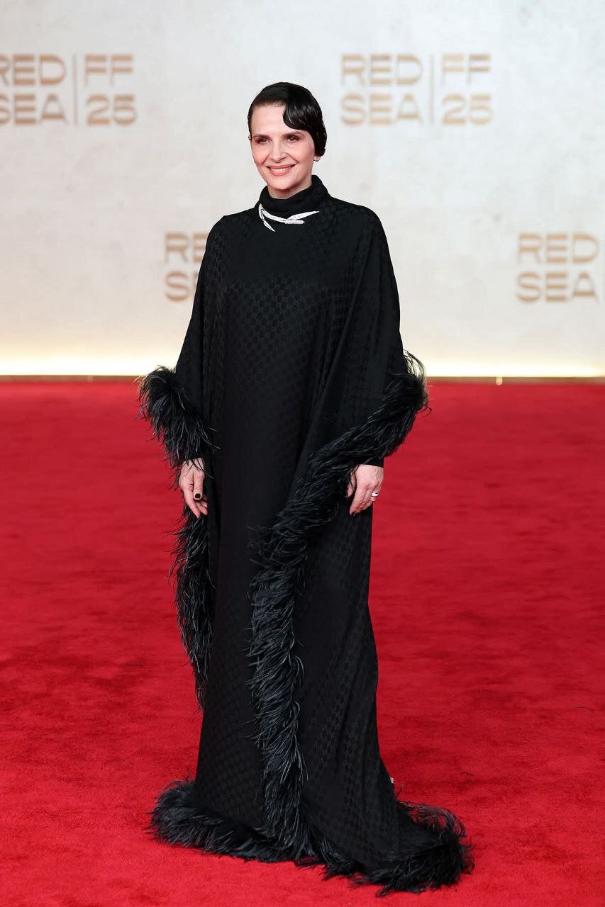 از جانی دپ تا آنتونی هاپکینز؛ چرا ستارهها این روزها راه جده را در پیش گرفتهاند؟ از جانی دپ تا آنتونی هاپکینز؛ چرا ستارهها این روزها راه جده را در پیش گرفتهاند؟