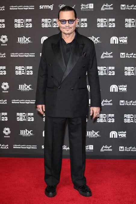 از جانی دپ تا آنتونی هاپکینز؛ چرا ستارهها این روزها راه جده را در پیش گرفتهاند؟ از جانی دپ تا آنتونی هاپکینز؛ چرا ستارهها این روزها راه جده را در پیش گرفتهاند؟