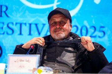 از نگرانی تا طنز و انتقاد: واکنش به بستری شدن رضا عطاران از نگرانی تا طنز و انتقاد: واکنش به بستری شدن رضا عطاران