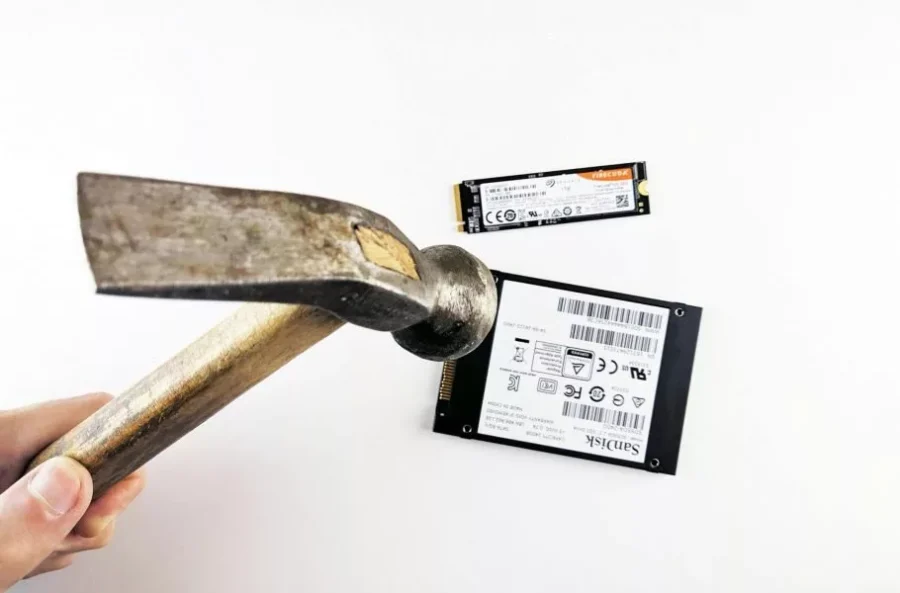 اشتباه خطرناک هوش مصنوعی گوگل یک پارتیشن کامل از درایو کاربر را پاک کرد اشتباه خطرناک هوش مصنوعی گوگل یک پارتیشن کامل از درایو کاربر را پاک کرد