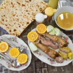 در این نقطه از جغرافیا کله‌پاچه گوزن و شتر می‌خورند