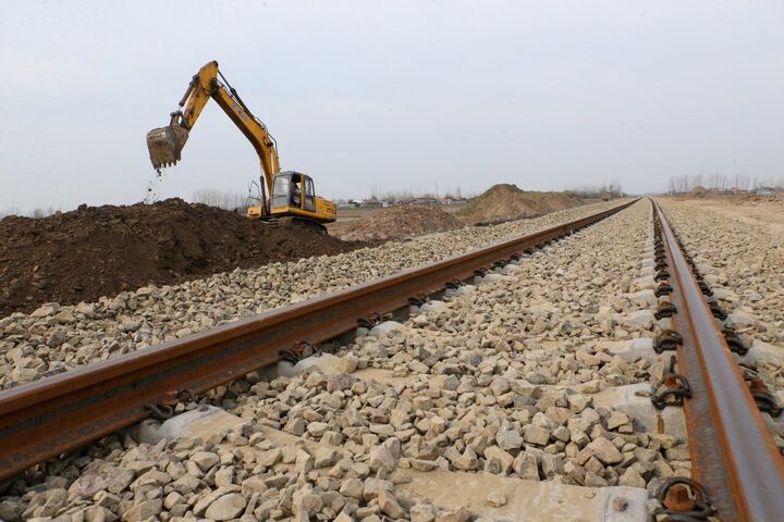 سوت قطار اردبیل تا پایان امسال به صدا در میآید سوت قطار اردبیل تا پایان امسال به صدا در میآید