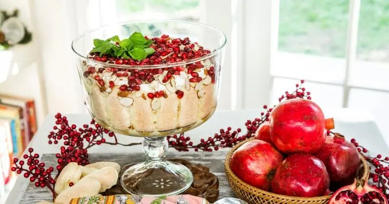 طرز تهیه ترایفل انار؛ دسر شیک و مجلسی برای شب یلدا