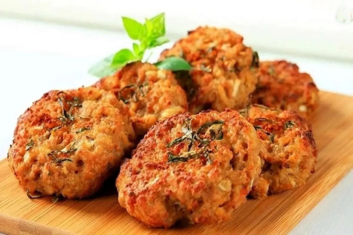 طرز تهیه کوکو مرغ کردی/ انتخابی فوری برای مهمانی‌های مجلسی