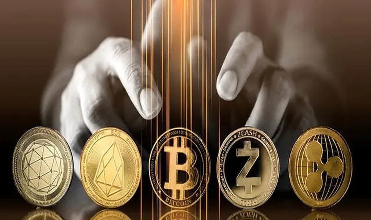 قیمت ارز‌های دیجیتال امروز یکشنبه ۱۶ آذر ۱۴۰۴ / بیت‌کوین و اتریوم سبزپوش شدند