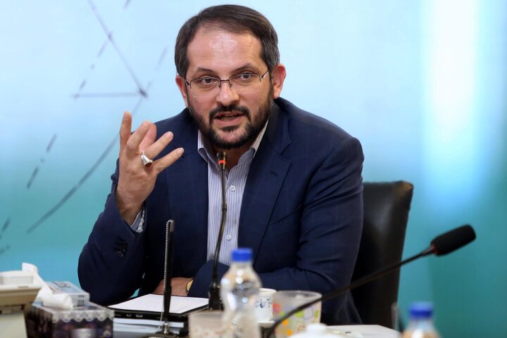 لزوم تقویت همزمان آموزش، پژوهش و ارتباط با جامعه در دانشگاه