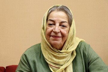 مرضیه برومند: کاش آن‌چه باعث فاصله میان‌مان شده زودتر رفع شود/ جای بسیاری از همکاران‌مان خالی است