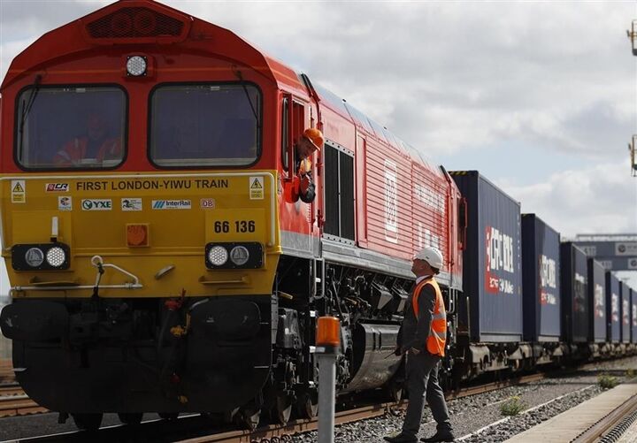 ورود ۳۵ قطار چینی در ۷ ماه و رشد ۱۲ درصدی حمل‌ونقل ریلی بین المللی