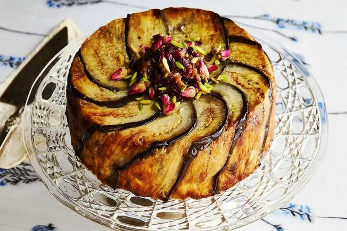 اگر غوره و بادمجان دارید، برای پخت خوشمزه‌ترین پلو مخلوط تابستانی دست به کار شوید
