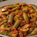 بیشتر آقایان از این سبزی متنفرند ولی ترکیبش با گوجه و قارچ سرخ شده عالی است
