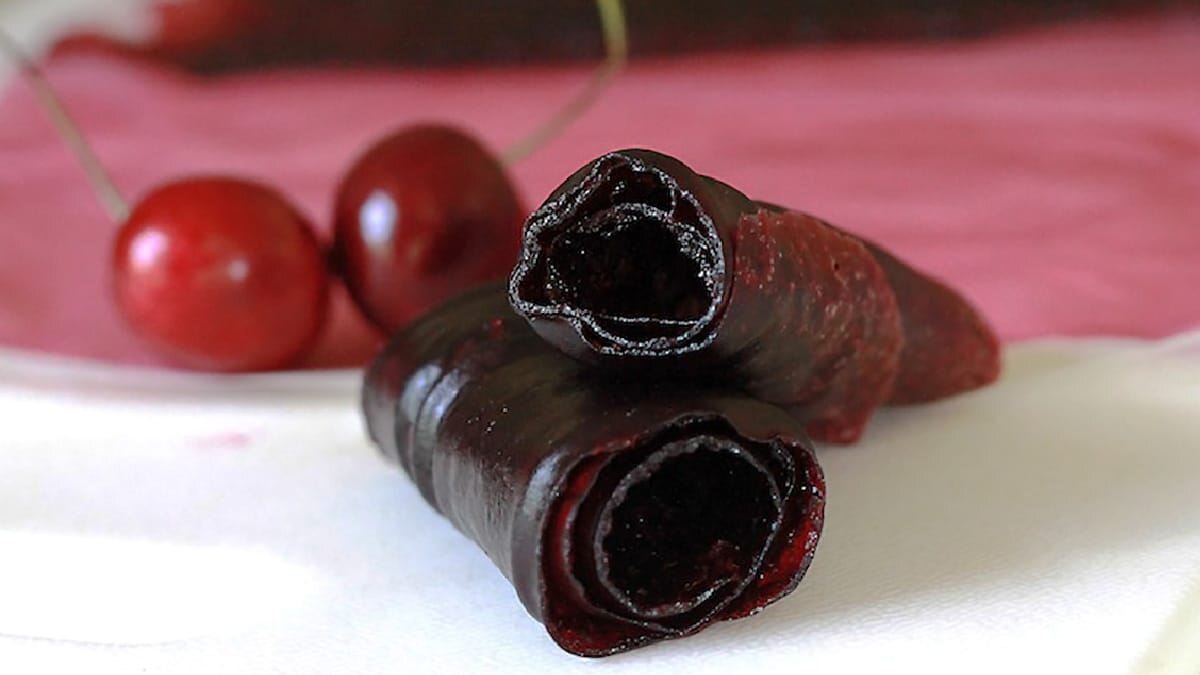 طرز تهیه لواشک گیلاس خانگی طرز تهیه لواشک گیلاس خانگی