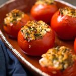خودتان را از خوردن دلمه گوجه فرنگی محروم نکنید، طعمش بی نظیر است