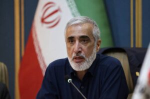 پیرصالحی: محدودیت‌های پولی، تأمین دارو را دشوار کرده است