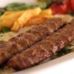 کباب کوبیده بازاری؛ تکنیک‌هایی که رستوران‌ها پنهان می‌کنند!