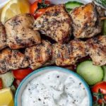طرز تهیه جوجه کباب ماستی؛ راز جوجه‌های نرم و آبدار برای دورهمی‌های آخر هفته