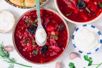 طرز تهیه سوپ لبو؛ فوت و فن خوشمزه و خوشرنگ شدن سوپ لبو